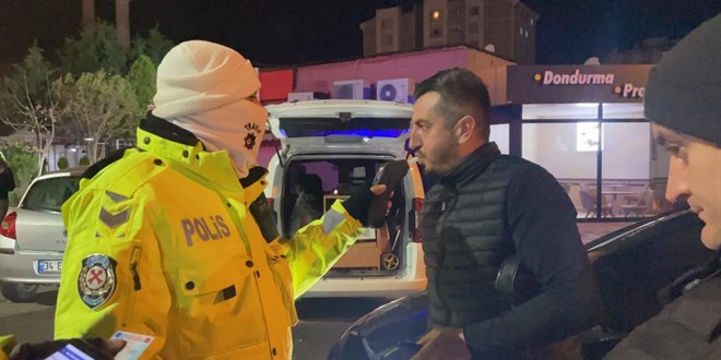 Polis ekiplerinden alkol denetimi: 7 yıldır bu anı bekliyorum