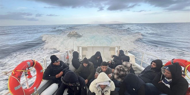 Bodrum'da 136 düzensiz göçmen kurtarıldı