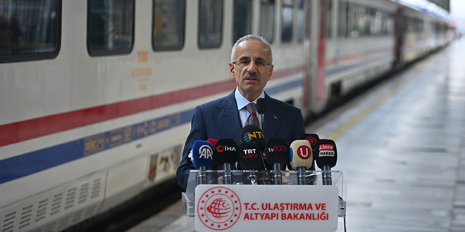 Bakan Uraloğlu: Yeni bir turistik bölgesel tren seferini başlatacağız