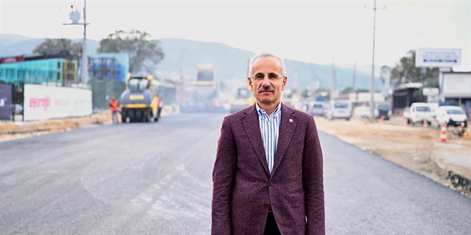 Bakan Uraoğlu açıkladı: İki dev projede ilk adım atıldı