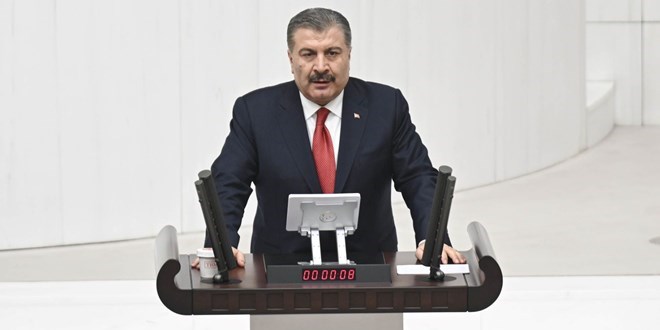 Bakan Koca duyurdu: Üç aşıyı Türkiye'de üreteceğiz