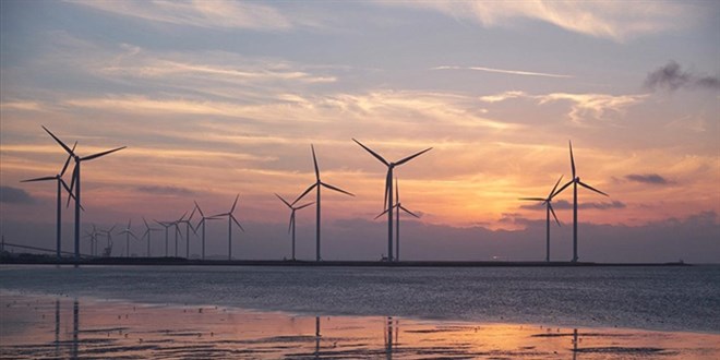 Türkiye'nin ilk deniz üstü rüzgar santrali için teknik çalışmalar 2024'te başlayacak