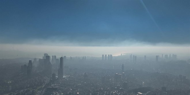 Puslu hava İstanbul'u sardı