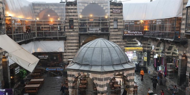 Vakıflar Bölge Müdürlüğü kiralara yüzde 300 ile 700 arası zam yaptı