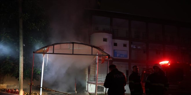 Adana'da 3 gün arayla ikinci hastane yangını