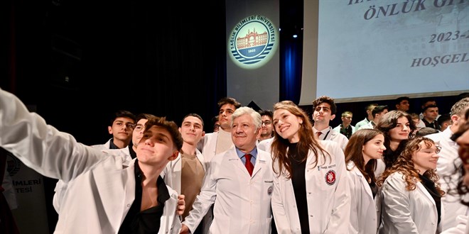 Sağlık Bilimleri Üniversitesi başarılarını sürdürüyor