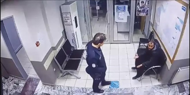 Başakşehir'de karakolda polise saldırıp kaçtı
