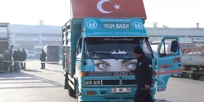 Uzman çavuşun hayatını kaybettiği pazarcı kavgasında 3 şüpheli tutuklandı