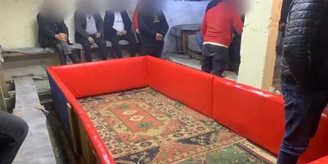Horoz dövüştüren 36 kişiye 145 bin 980 lira ceza