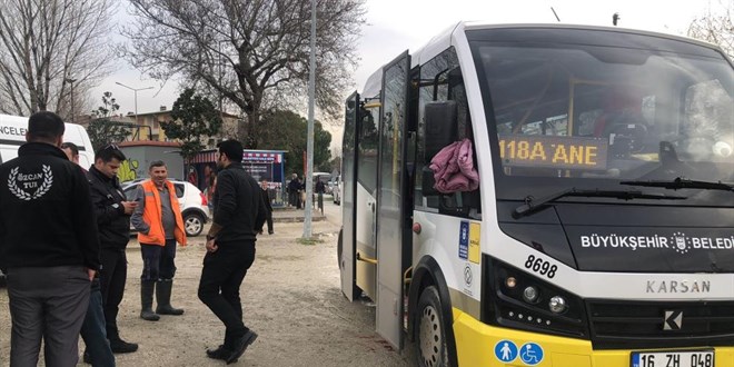 Durak harici durmayan şoföre bıçaklı saldırı