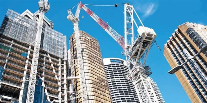 Zor bir yıl geçiren inşaat 2024'e temkinli bakıyor