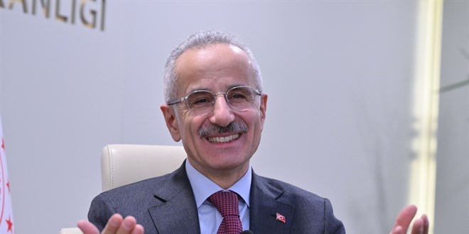 Ulaştırmada bu yıl Zengezur ve Kalkınma Yolu koridorları çalışmalarına yoğunlaşılacak