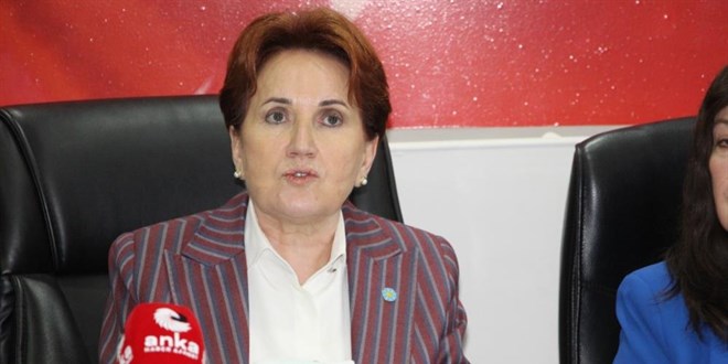 Akşener: İyi ki de hür ve müstakil olarak seçime gidiyoruz