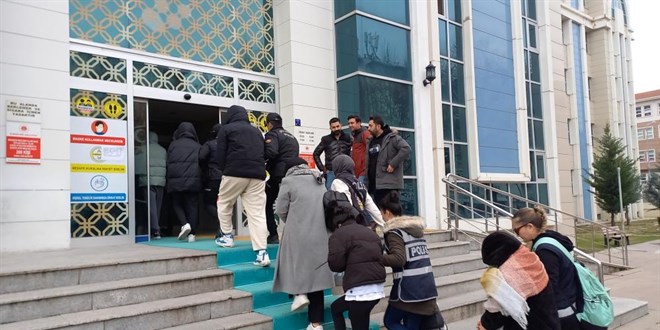 Dolandırıcılıkta yeni yöntem: Sürümden kazanıp, şüphe çekmediler