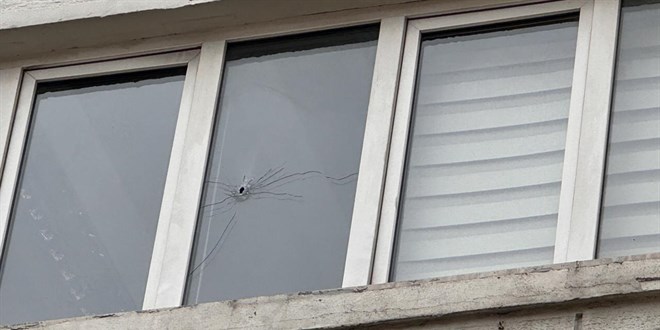 Valiliğin camına 'yorgun mermi' isabet etti: 1 kişi gözaltında