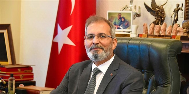 Tarsus Belediye Bakan Bozdoan partisi CHP'den istifa etti