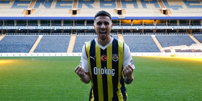 Rade Krunic resmen Fenerbahe'de