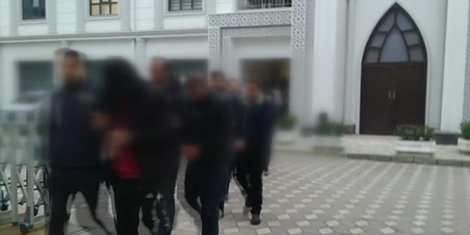 Kocaeli merkezli siber dolandırıcılık operasyonunda 33 zanlı tutuklandı