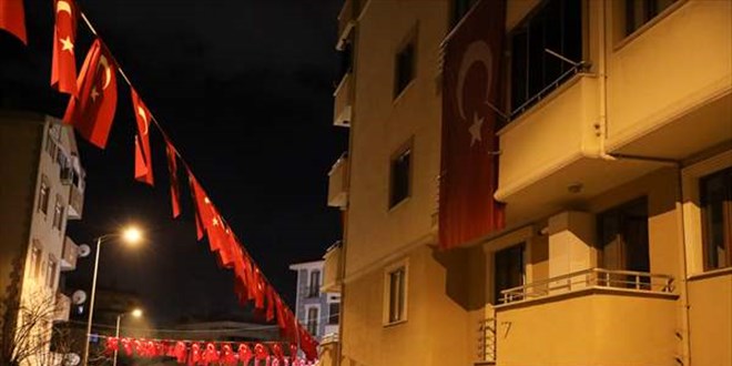 Şehit Piyade Uzman Çavuş Ahmet Köroğlu'nun ailesine şehadet haberi verildi