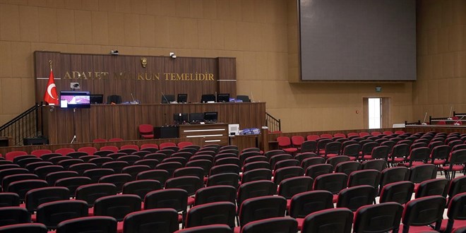 Depremde 9 kişinin öldüğü binanın 2 katı kaçak yapılmış