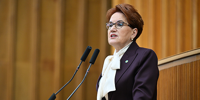 Akşener'den CHP'ye eleştiri: DEM Parti ile açık şekilde el sıkışın