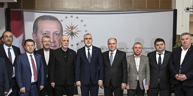 TÜRK-İŞ kamu işçisine ek zam talebini, Bakan Işıkhan'a iletti
