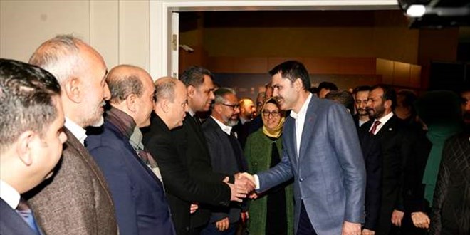 Cumhur İttifakı'nın İBB Başkan adayı Kurum, STK temsilcileri ile bir araya geldi