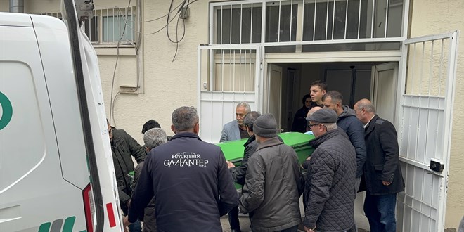 Gaziantep'te bir kişi karısını tabancayla öldürdü