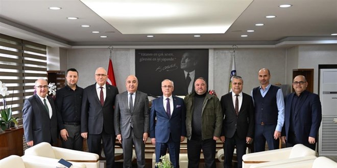 Salihli Belediyesi'nde işçi ücretlerine yüzde 111 zam