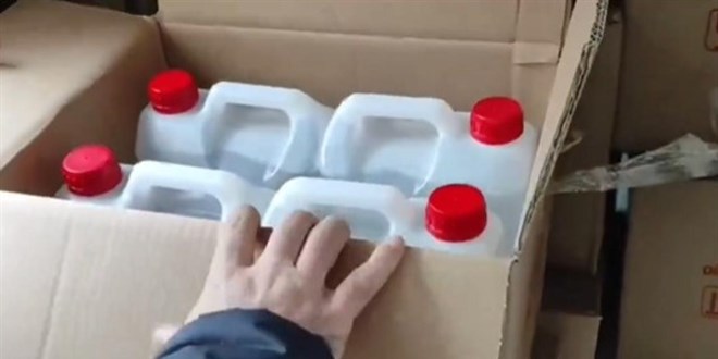 Samsun'da 'Çengel-6' operasyonu: 1 ton 56 litre etil alkol ele geçirildi