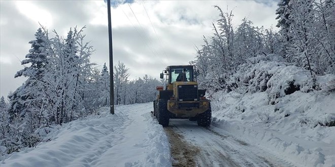 Dört ilde 381 yerleşim birimine ulaşım sağlanamıyor