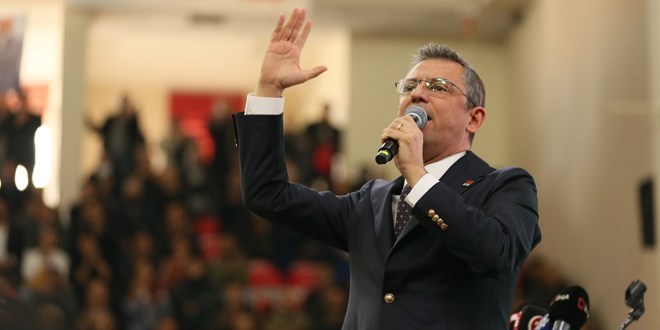 Özgür Özel'den Nebi Hatipoğlu'na tepki