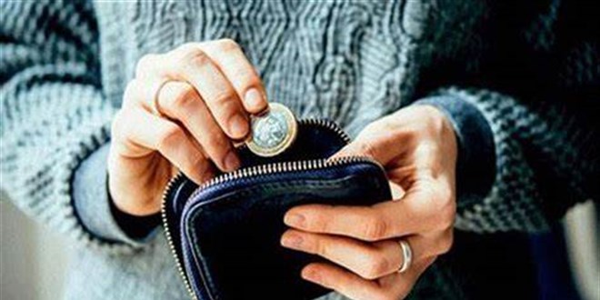 4 kişilik ailenin yoksulluk sınırı 49 bin 19 lira oldu