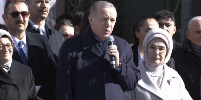 Cumhurbakan Erdoan AK Parti Kongre Merkezi'nin aln yapt