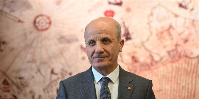 'Çağın ihtiyaçlarına uyumlu olarak yeni programlar üzerinde çalışıyoruz'