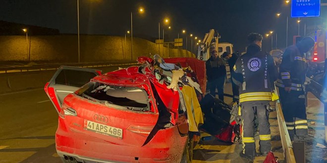Kocaeli'de trafik kazasında 1 kişi öldü, 3 kişi yaralandı