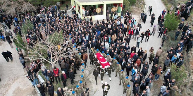 Şehit Piyade Uzman Çavuş Kadir Dingil'in cenazesi, Osmaniye'de defnedildi