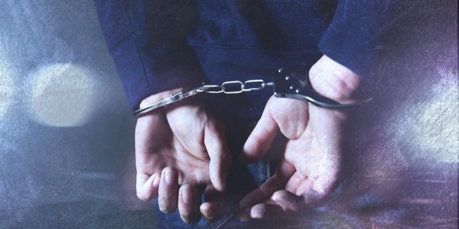 FETÖ'den ihraç edilen uzman çavuş, insan kaçakçılığından tutuklandı