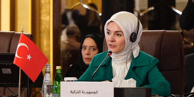 'Aile kurumunu korumak insana ve tüm insanlığın istikbaline sahip çıkmak demektir'