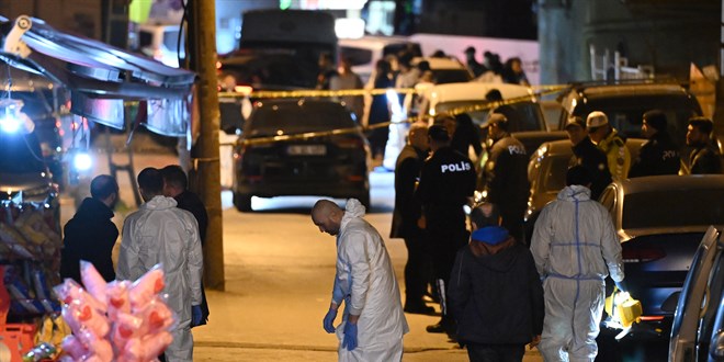 Küçükçekmece'de AK Parti'nin seçim çalışması sırasındaki silahlı saldırı