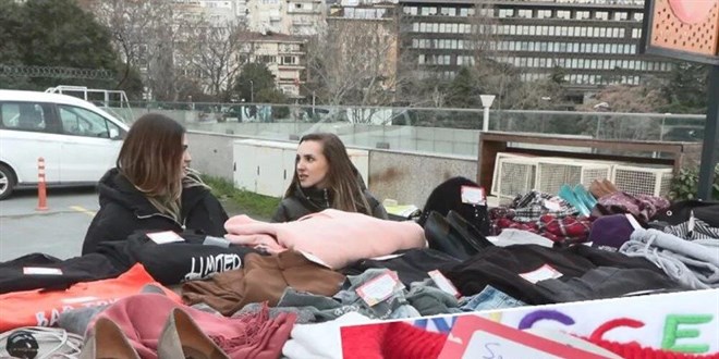 Nişantaşı'nda 'eski sevgili pazarı': Sana kırmızı hiç yakışmıyor!