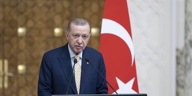 Erdoğan, Mısır'daki temaslarının ardından yurda döndü