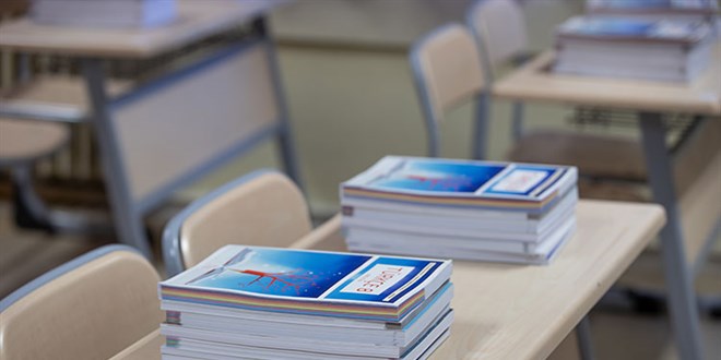 Yönetmelik değişti! Yabancı okullara MEB onaylı kitap mecburiyeti