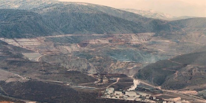 Bakanlık: Maden ocağının çevre izin ve lisans belgesi iptal edildi
