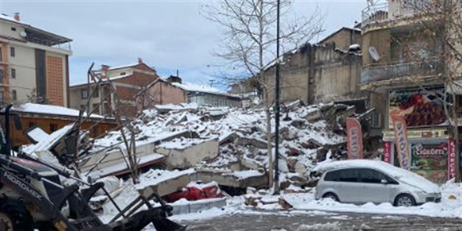 Depremzede esnafa, kaymakamlıktan zorla çıkarma kararı!