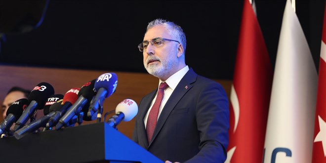 Bakan Işıkhan'dan Memur-Sen'e teşekkür