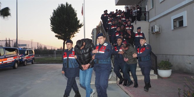 Aydın'da Kafes-45 operasyonu kapsamında 25 kişi tutuklandı
