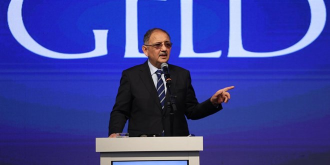 Bakan Özhaseki: Sene sonuna kadar 200 bin konutu dağıtmış olacağız