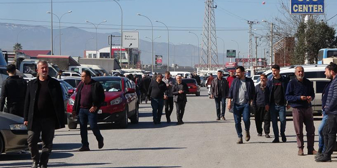 'Oto pazarında satıcı çok ama alıcı yok'