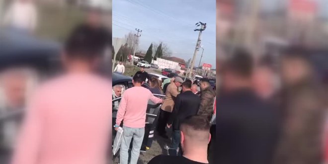 AK Parti Sakarya Milletvekili Ali İnci, trafik kazasında yaralandı